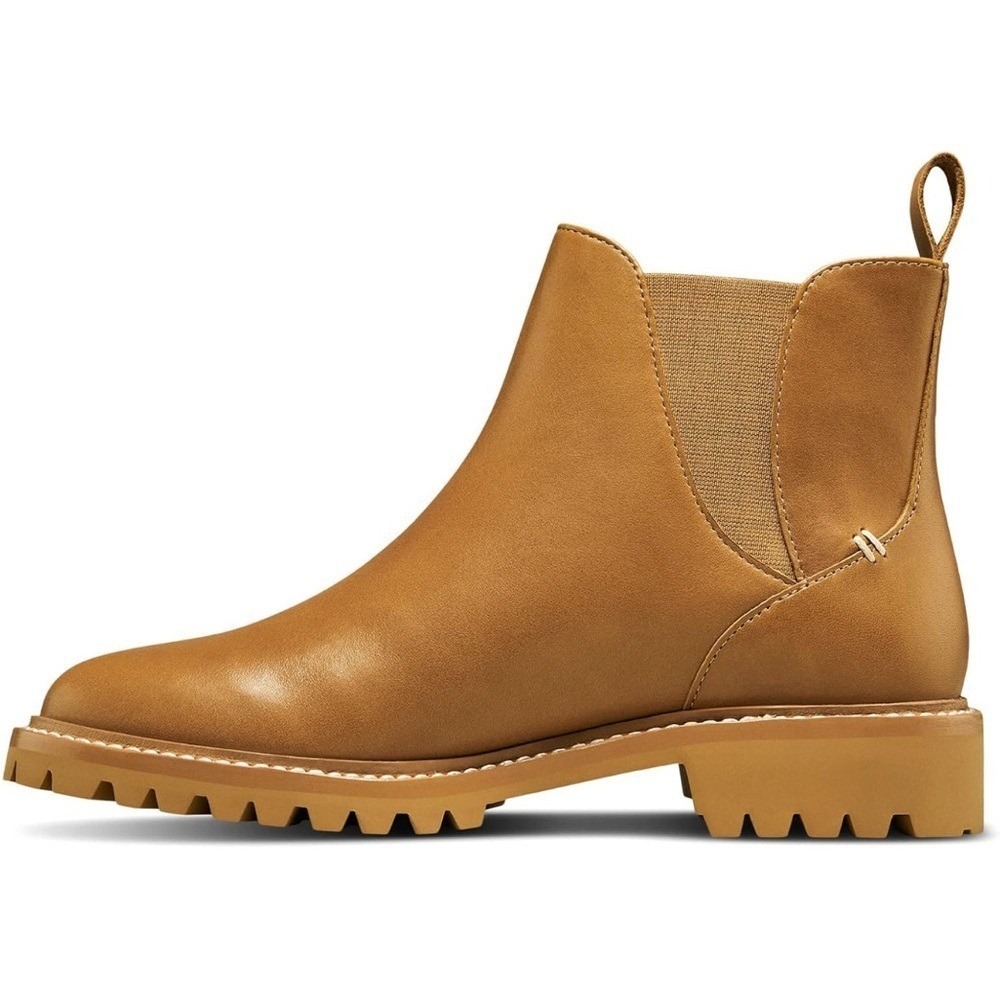 NWOT Women's LABEL Go-To‎ Chelsea Boots camel leather size 9.5